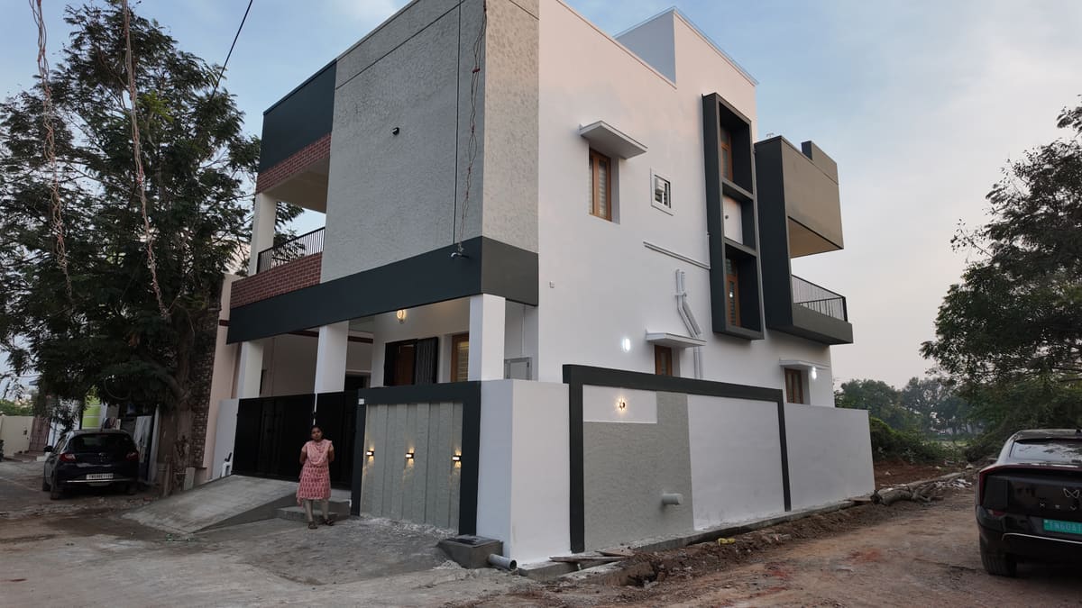 SB Residence, Kadachanedhal, Madurai — a completed Poriyaalan home