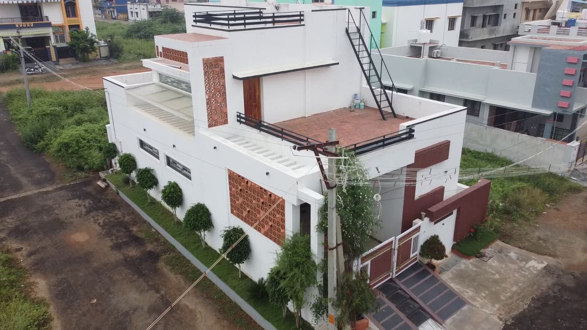 Veeraiah Residence, Ram Nagar, Theni — a completed Poriyaalan home